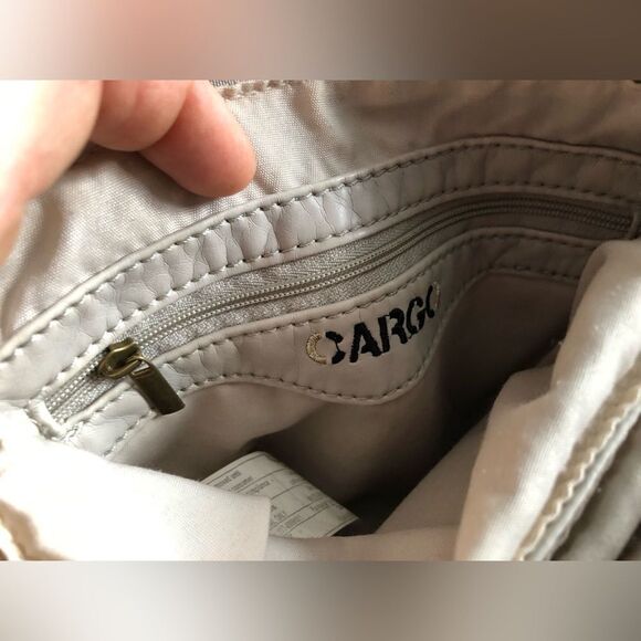 🦘 Cargo | Cream Coloured Crossbody Purse - Picture 2 of 3